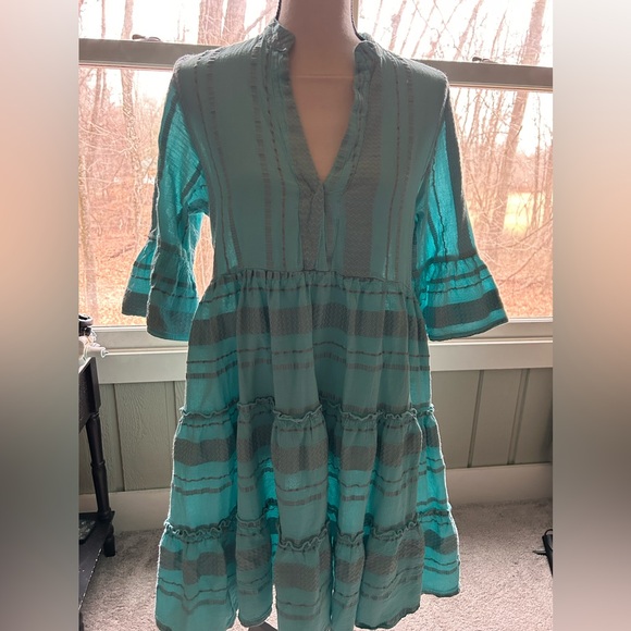 Lightweight 3/4 flutter sleeve dress - Picture 1 of 4